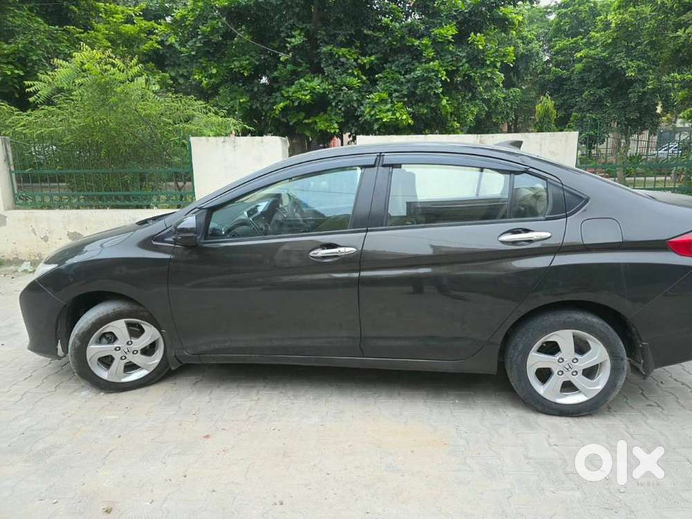 Honda City V Inspire, 2016, Diesel