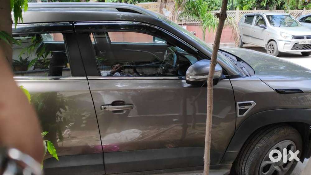 Maruti Suzuki Brezza 2023 Petrol Well Maintained