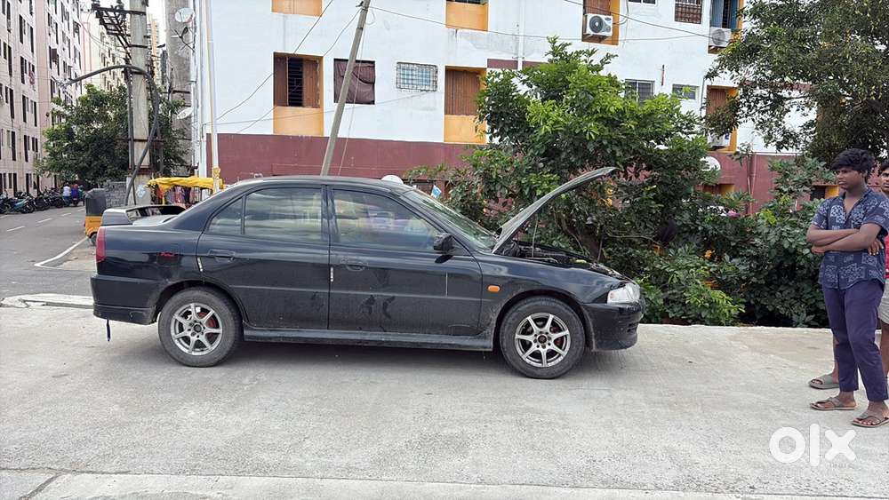 Mitsubishi Lancer Petrol 2002