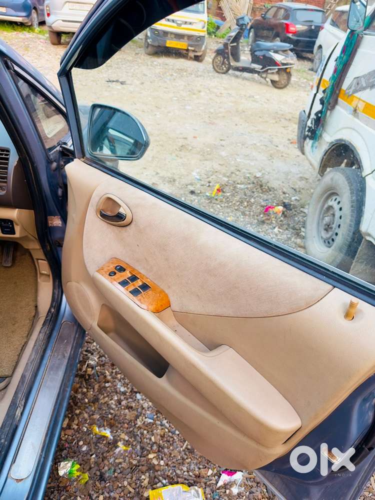 Honda City Zx Petrol 2009