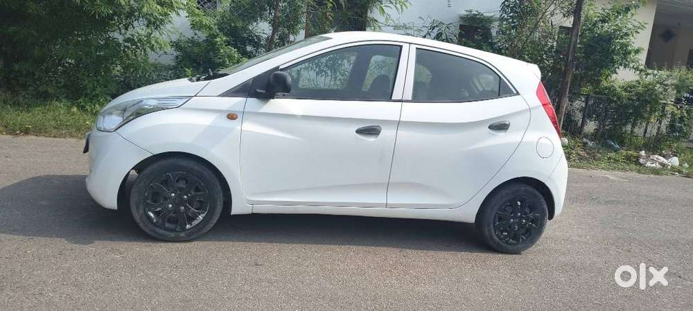 Hyundai Eon Magna +, 2015, Petrol
