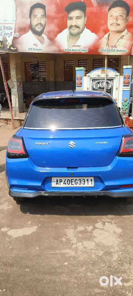 Maruti Suzuki Swift 2024 Petrol 13065 Km Driven Automatic