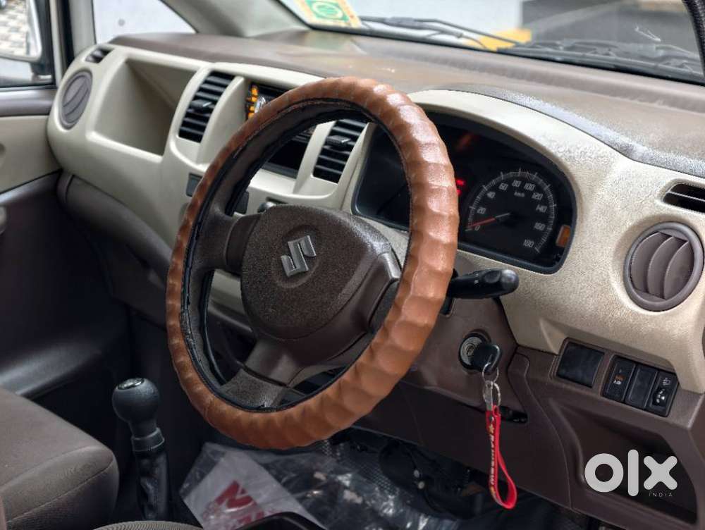 Maruti Suzuki Zen Estilo Lxi Bs Iv, 2013, Petrol