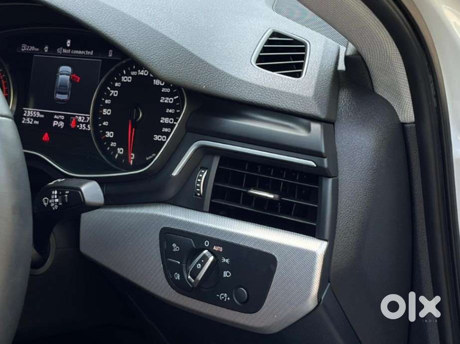 Audi A4 2.0 Premium 40 Tfsi, 2025, Petrol