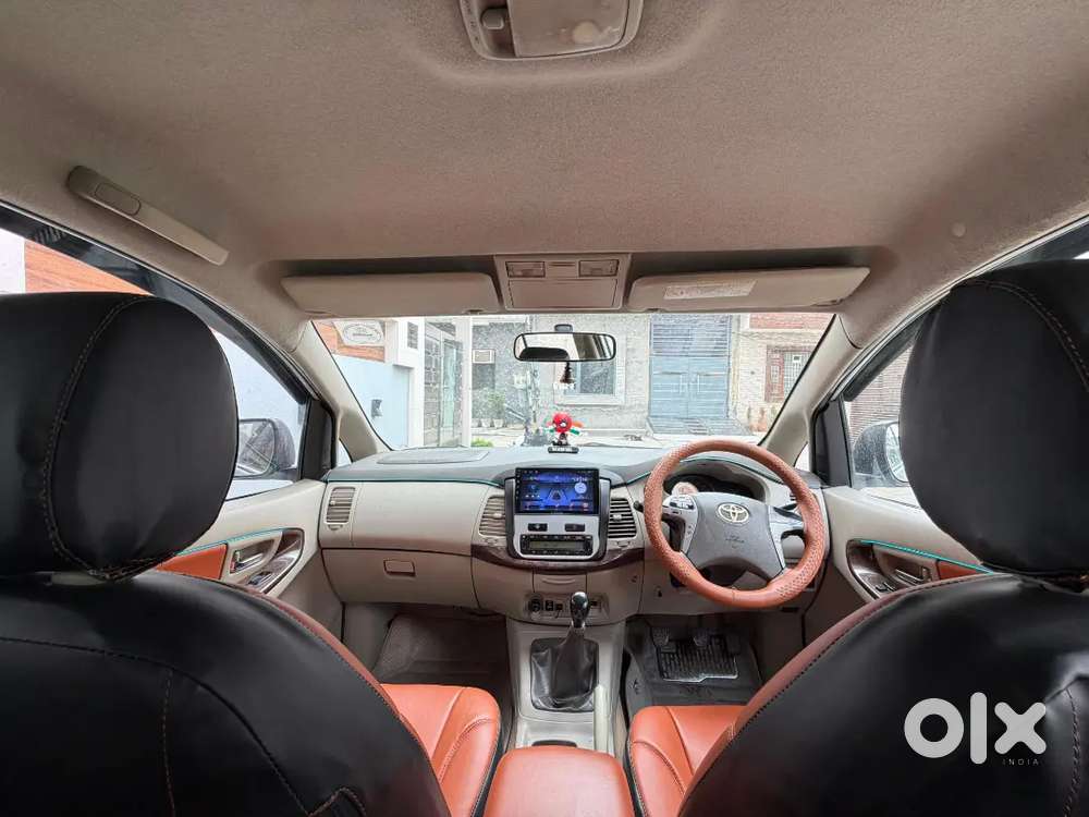 Toyota Innova 2012 Diesel Well Maintained