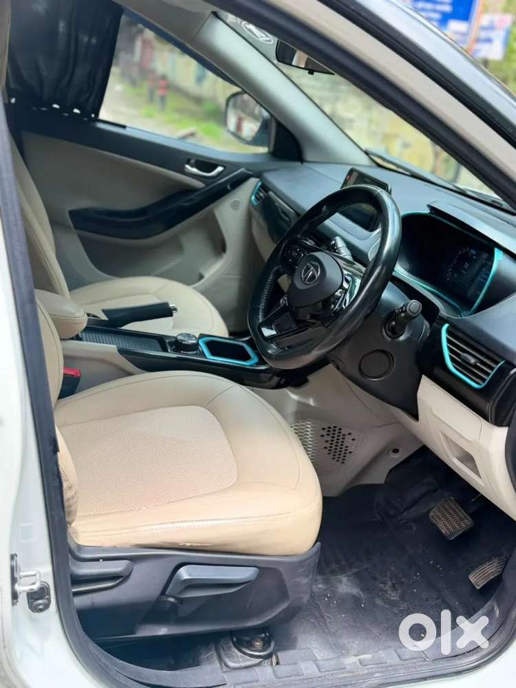 Tata Nexon Ev Xz Plus, 2022, Electric