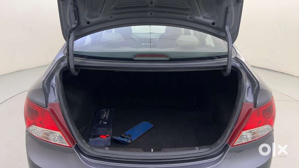 Hyundai Verna 1.6 Vtvt Sx, 2014, Petrol
