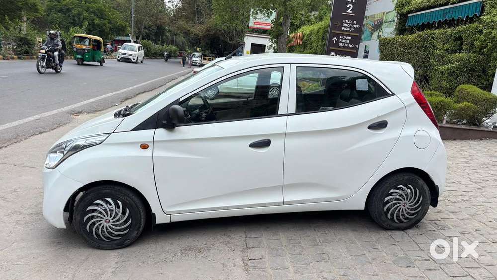 Hyundai Eon Era, 2015, Petrol