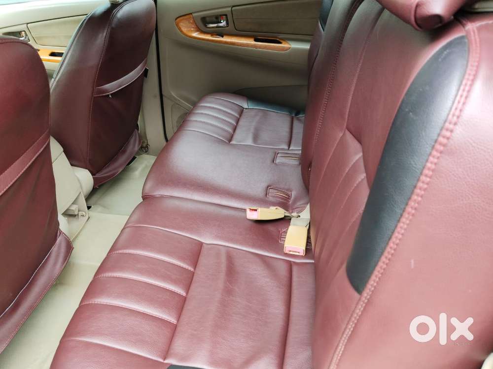 Toyota Innova 2.5 Vx 8 Str Bsiv, 2011, Diesel
