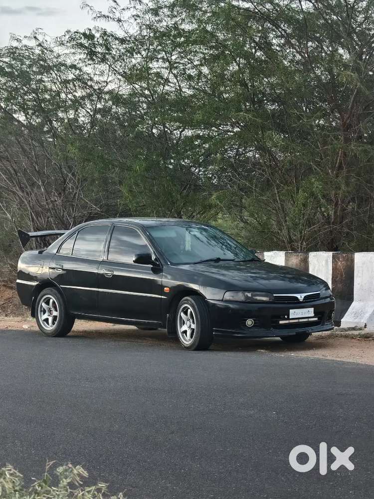 Mitsubishi Lancer Glxi 2003