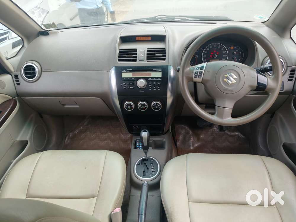 Maruti Suzuki Sx4 Zxi At Leather, 2010, Petrol