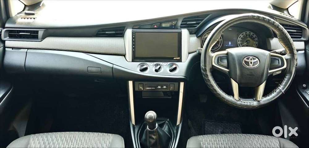 Toyota Innova Crysta 2.4 G Mt, 2017, Diesel
