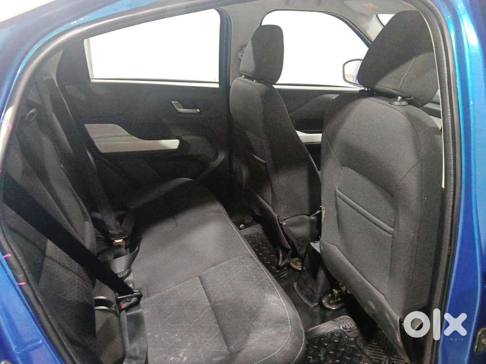 Tata Punch 1.2 Revotron Creative Dual Tone, 2021, Petrol