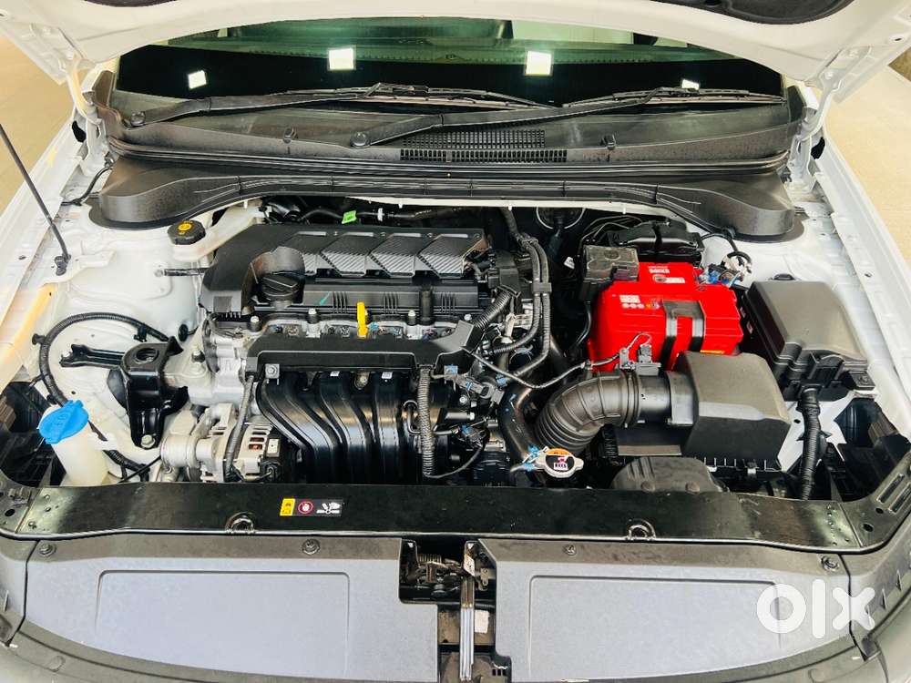 Hyundai Verna 1.5 Mpi Mt Sx (o), 2023, Petrol