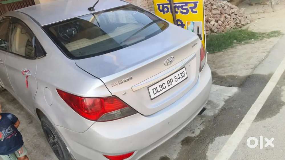 Hyundai Verna 2011 Petrol 72000 Km Driven