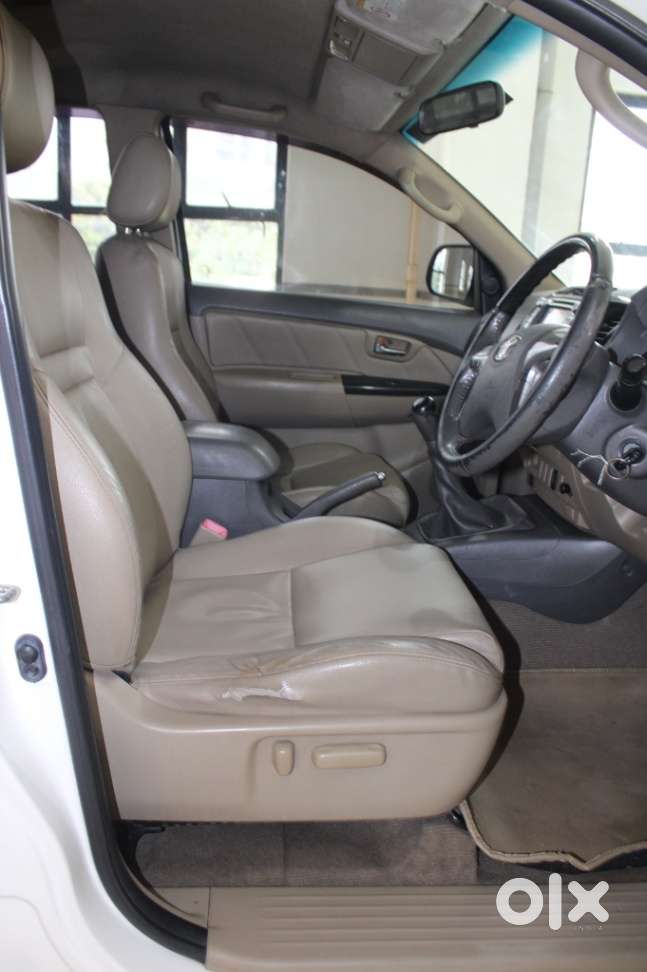 Toyota Fortuner 3.0 4x2 Mt, 2012, Diesel