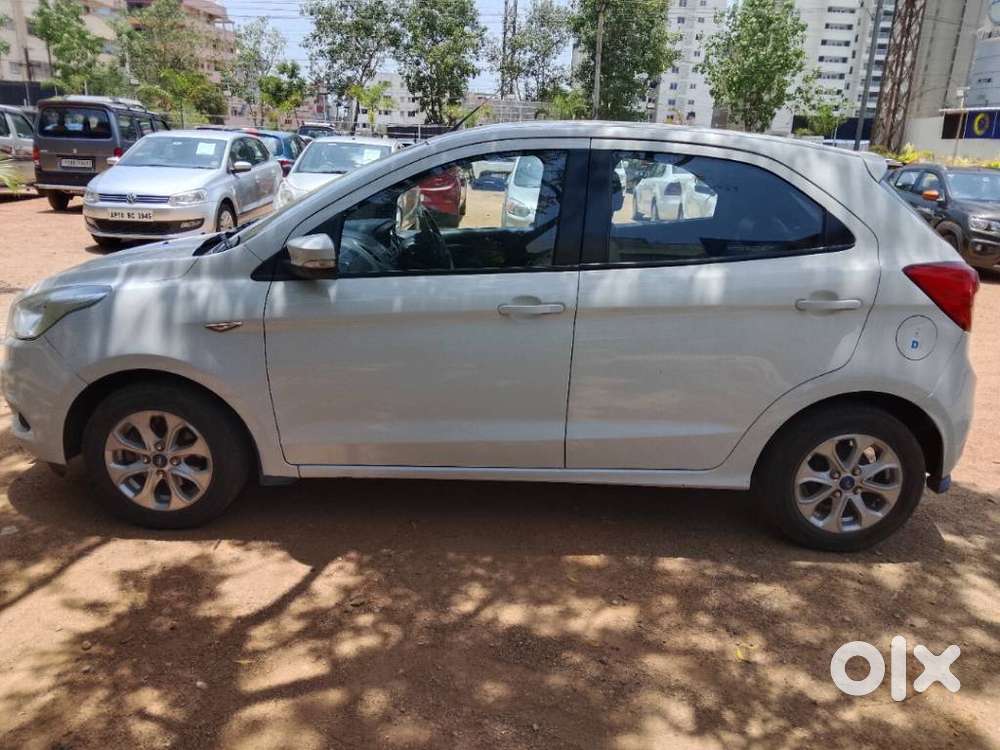 Ford Figo Diesel Titanium, 2015, Diesel