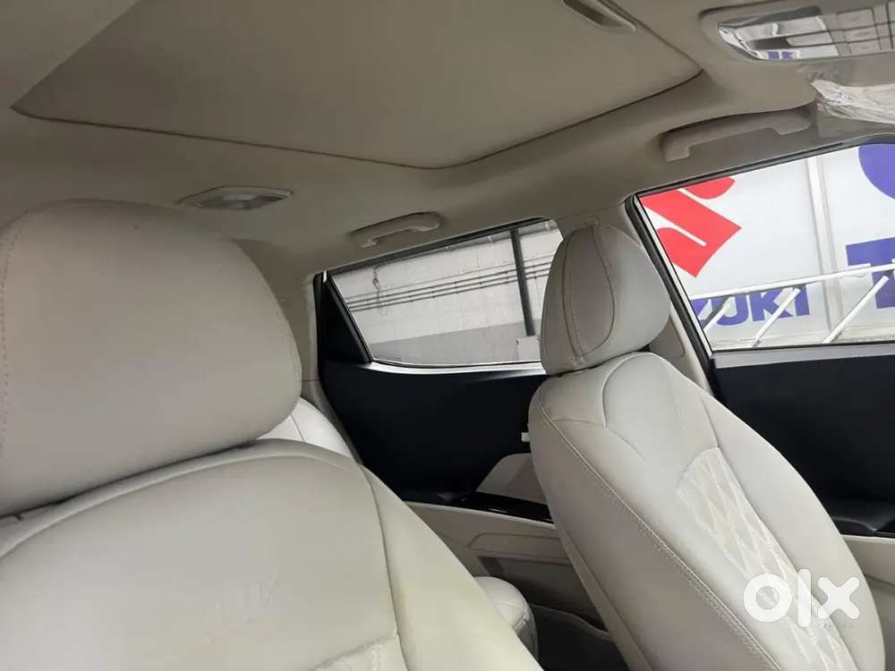 Mahindra Xuv300 Turbo 2023 December