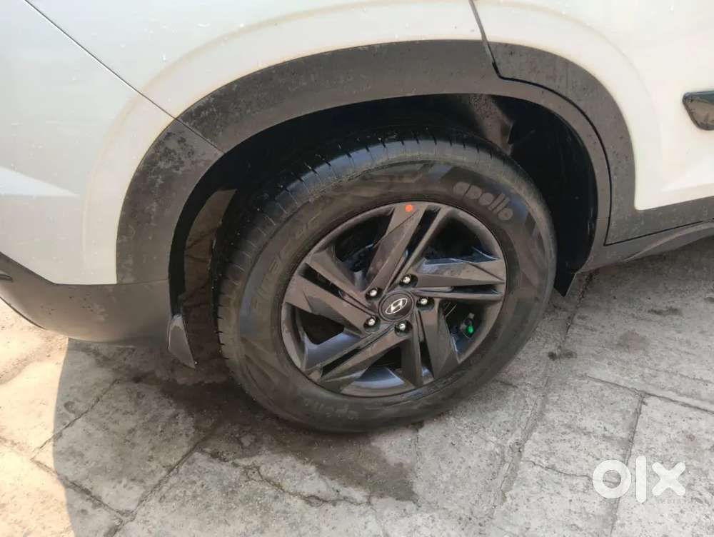 As-01 Creta Knight Diesel  Better Than New  27kmpl  Warranty