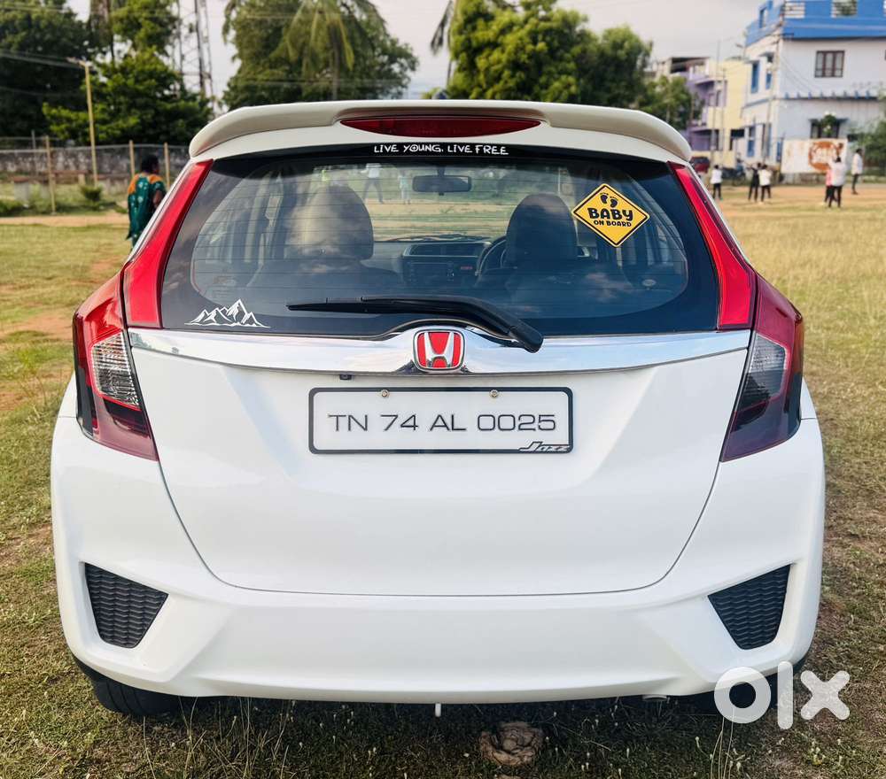 Honda Jazz 1.2 V I Vtec Privilege, 2015, Petrol