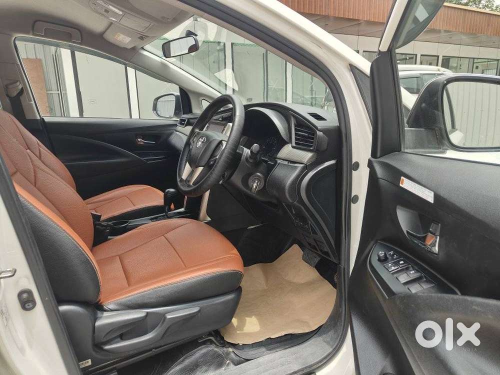 Toyota Innova Crysta [2020-ongoing] 2.4 Gx At 7 Str, 2022, Diesel