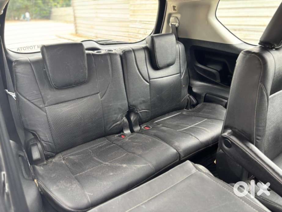 Toyota Innova Crysta 2.4 G Mt 7 Str, 2020, Diesel