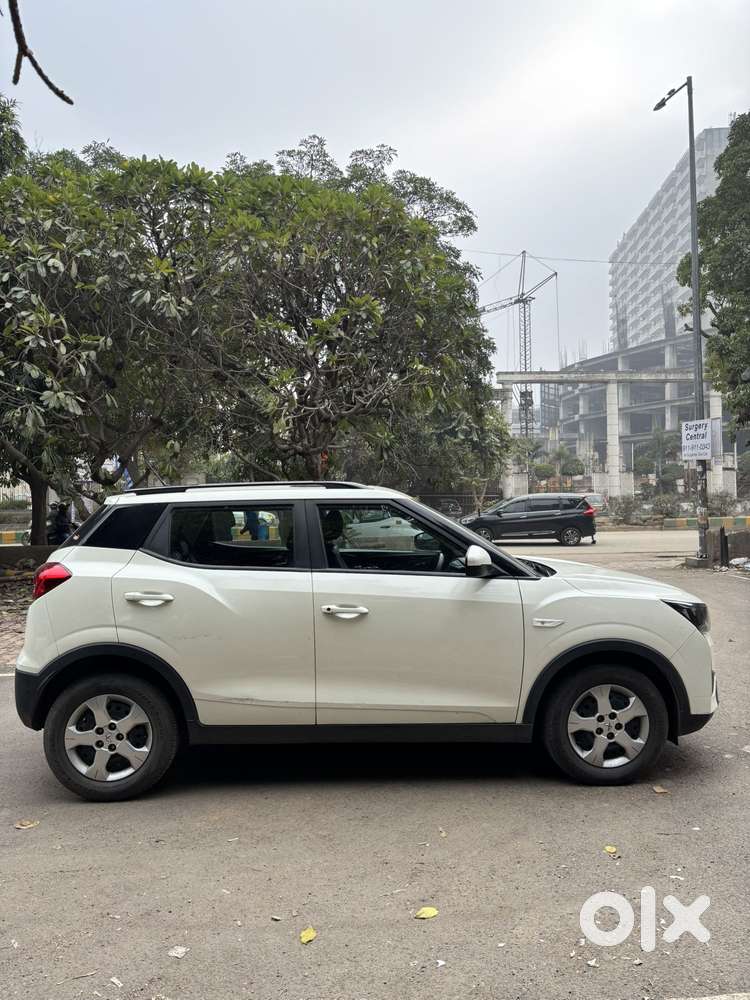 Mahindra Xuv300 W6, 2023, Petrol