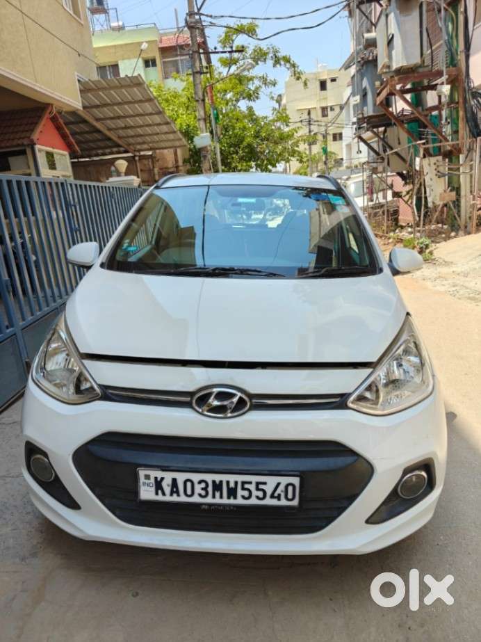 Hyundai Grand I10 Asta Automatic 1.2 Kappa Vtvt, 2015, Petrol