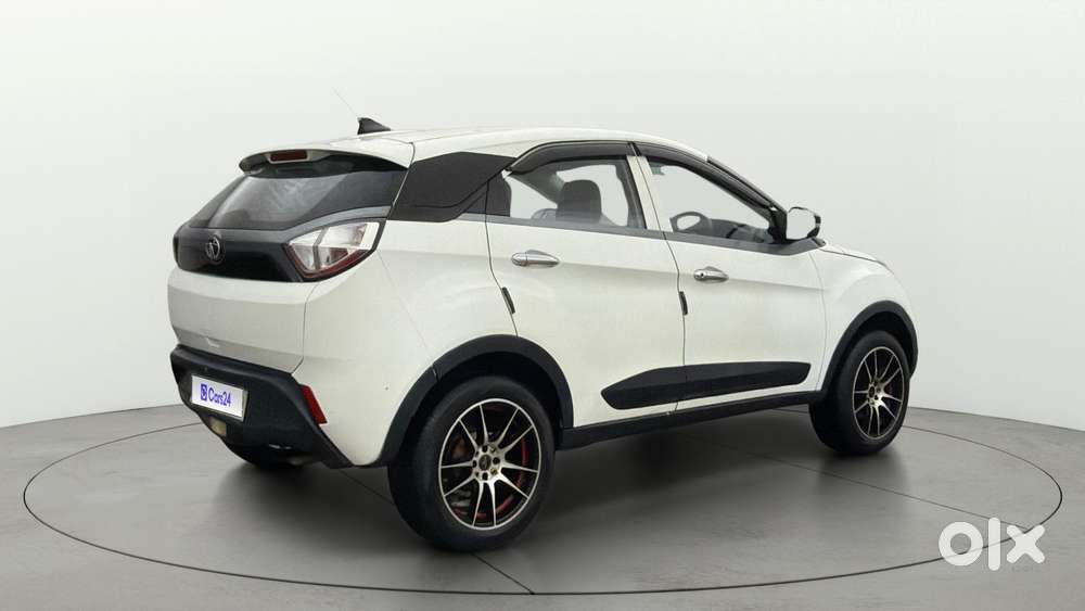 Tata Nexon 1.2 Revotron Xm, 2018, Petrol
