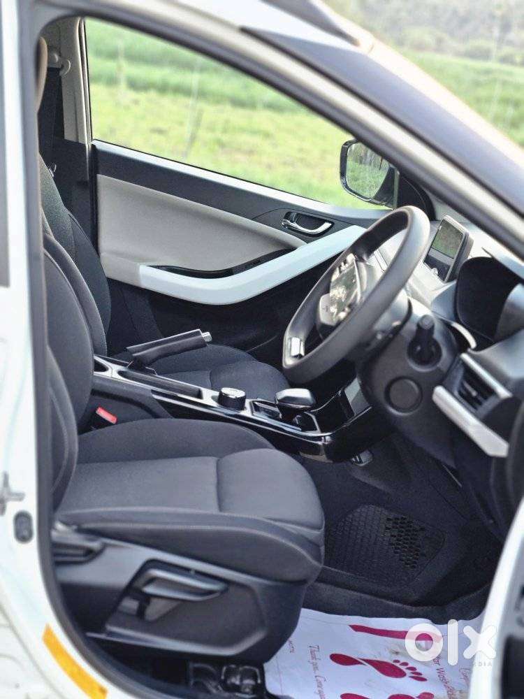 Tata Nexon 1.2 Revotron Xza Plus Dualtone, 2023, Petrol