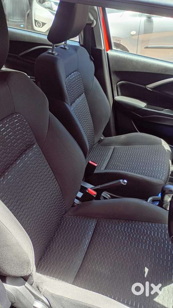 Maruti Suzuki Swift Amt Vvt Zxi, 2024, Petrol