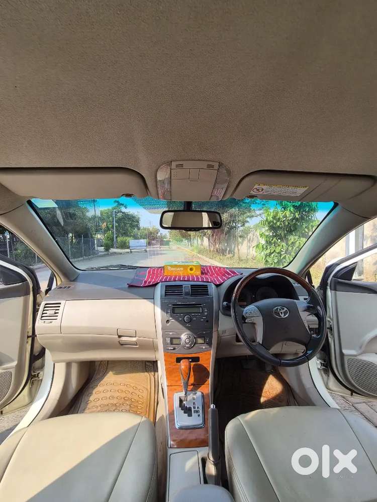Toyota Corolla Altis 2010 Automatic