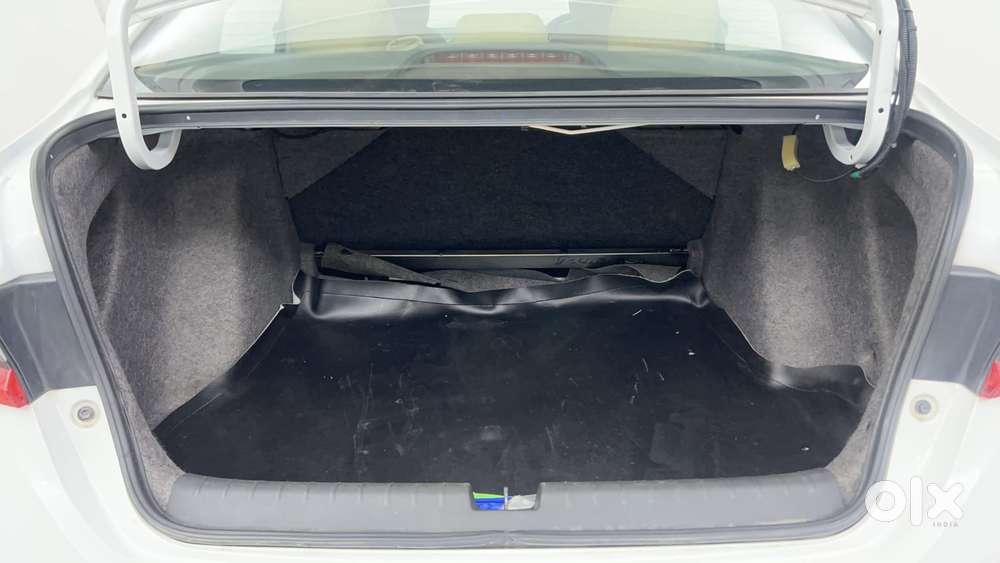 Honda City 1.5 Vx I-vtec Mt, 2023, Petrol