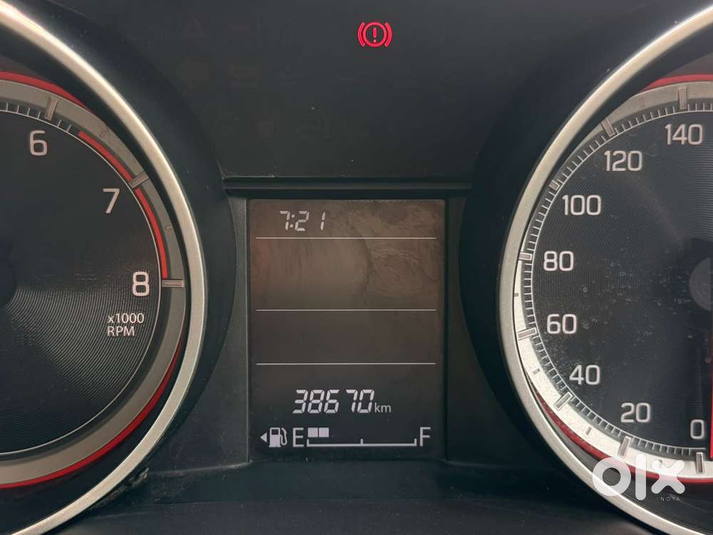 Maruti Suzuki Swift Vxi + Manual, 2020, Petrol