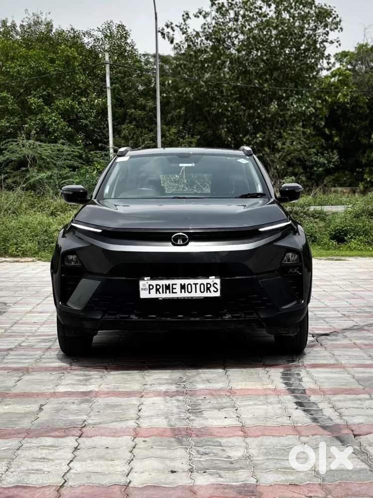 Tata Nexon, 2025, Petrol