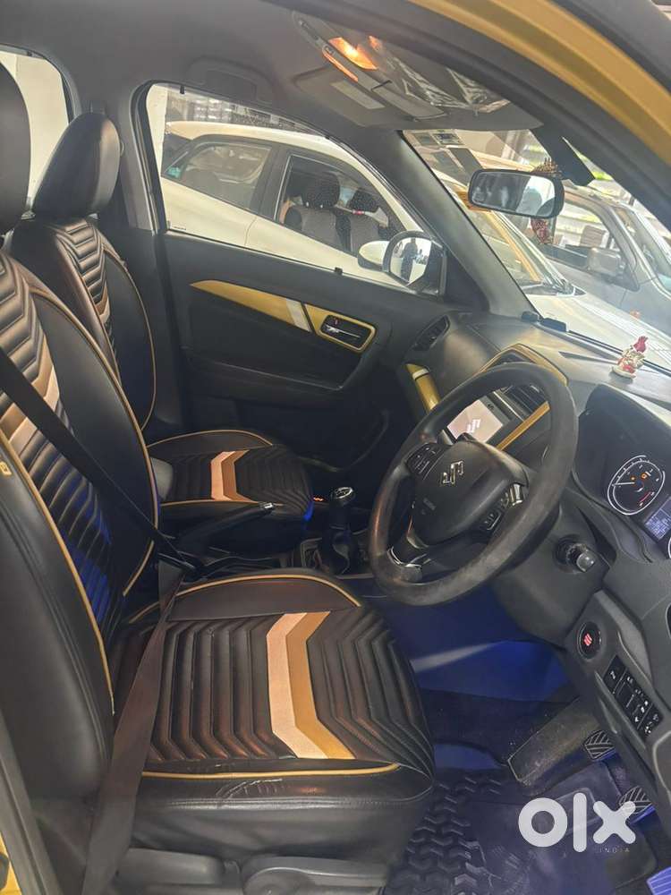 Maruti Suzuki Brezza Zdi+ Dual Tone, 2017, Diesel