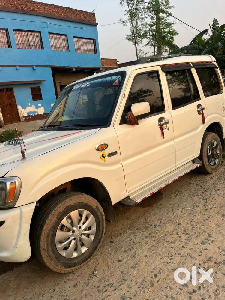Mahindra Scorpio 2009 Diesel 125000 Km Driven