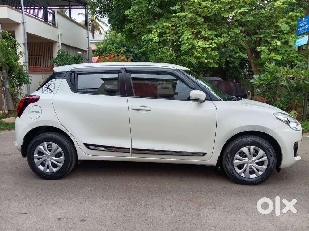 Maruti Suzuki Swift 1.2 Vxi (o), 2023, Petrol