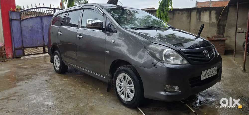 Toyota Innova 2010 Diesel Well Maintained