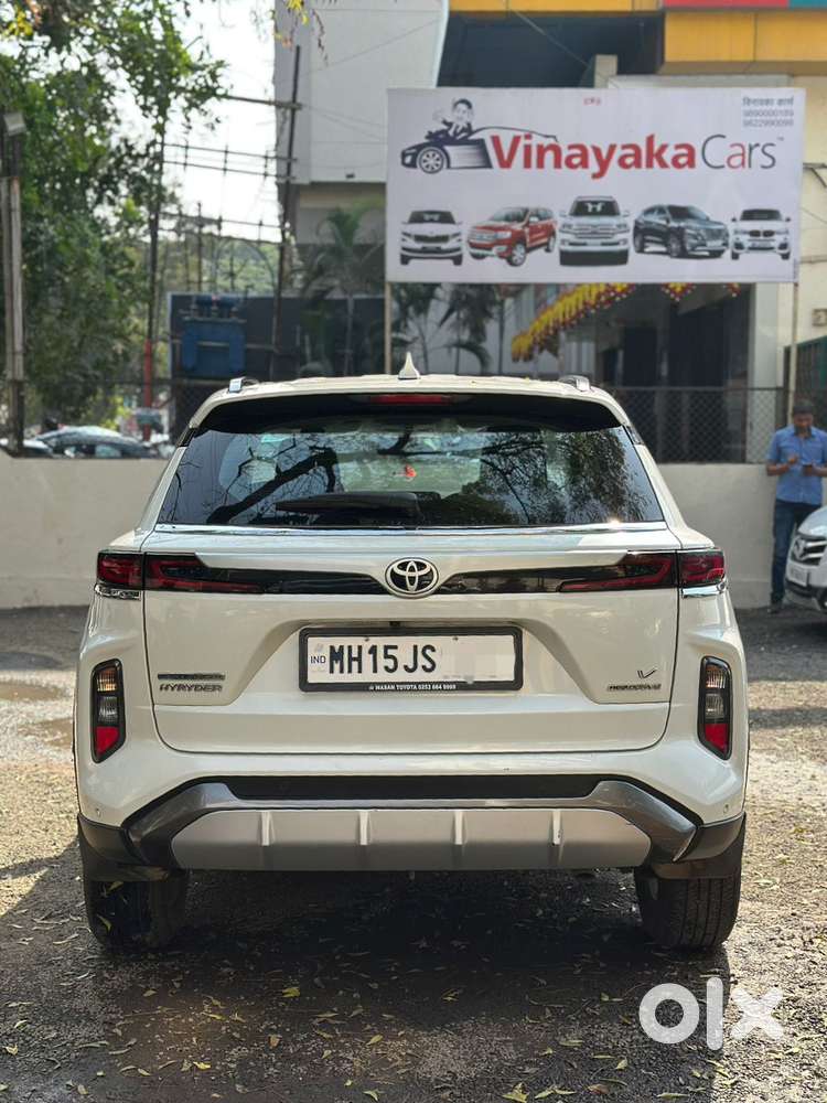 Toyota Urban Cruiser Hyryder 1.5 V Neo Drive At, 2024, Petrol