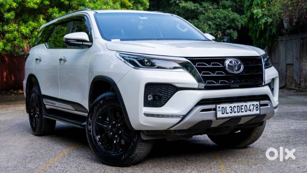 Toyota Fortuner 4x2 At 2.7 Petrol, 2025, Petrol