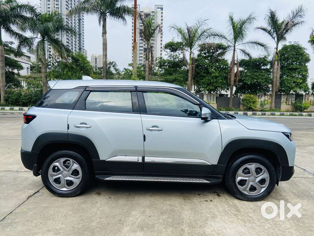 Maruti Suzuki Brezza 1.5 Vxi At Smart Hybrid, 2025, Petrol