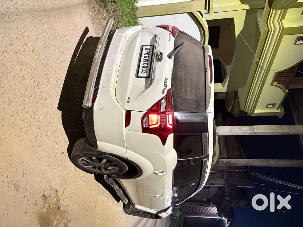 Mahindra Xuv500 W11 2018 Showroom Condition