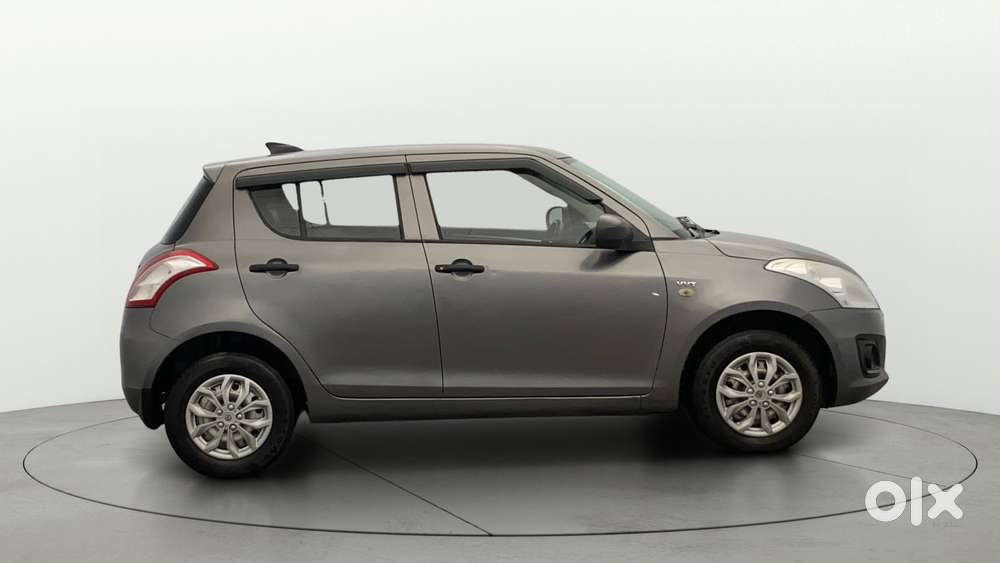 Maruti Suzuki Swift Lxi, 2015, Petrol