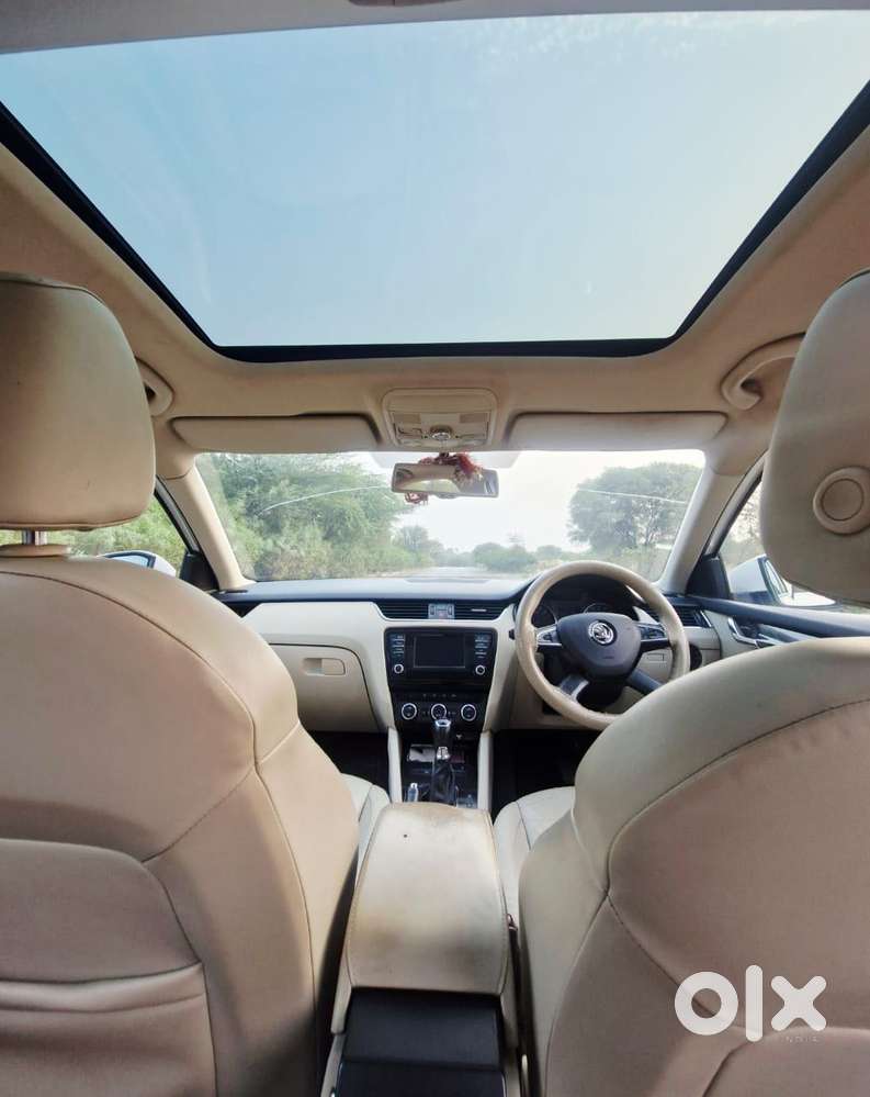 Skoda Octavia Ambition 2.0 Tdi At, 2014, Diesel
