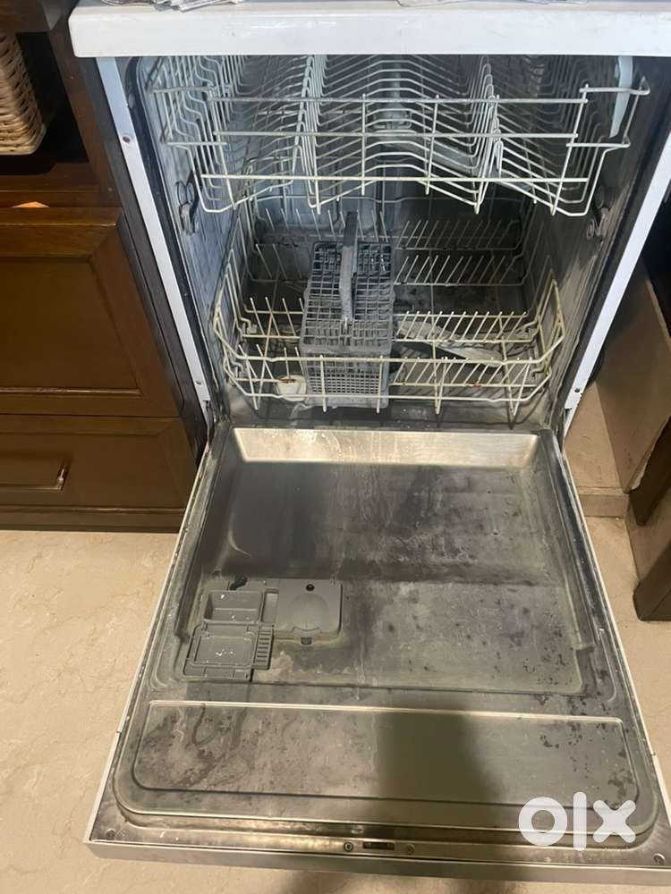 Dish Washer