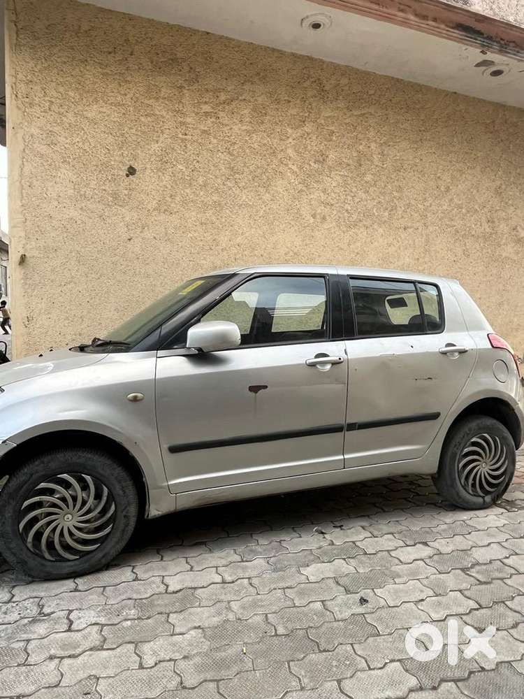Maruti Suzuki Swift 2006 Petrol Well Maintained