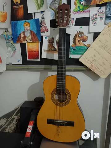 Classical deals guitar olx