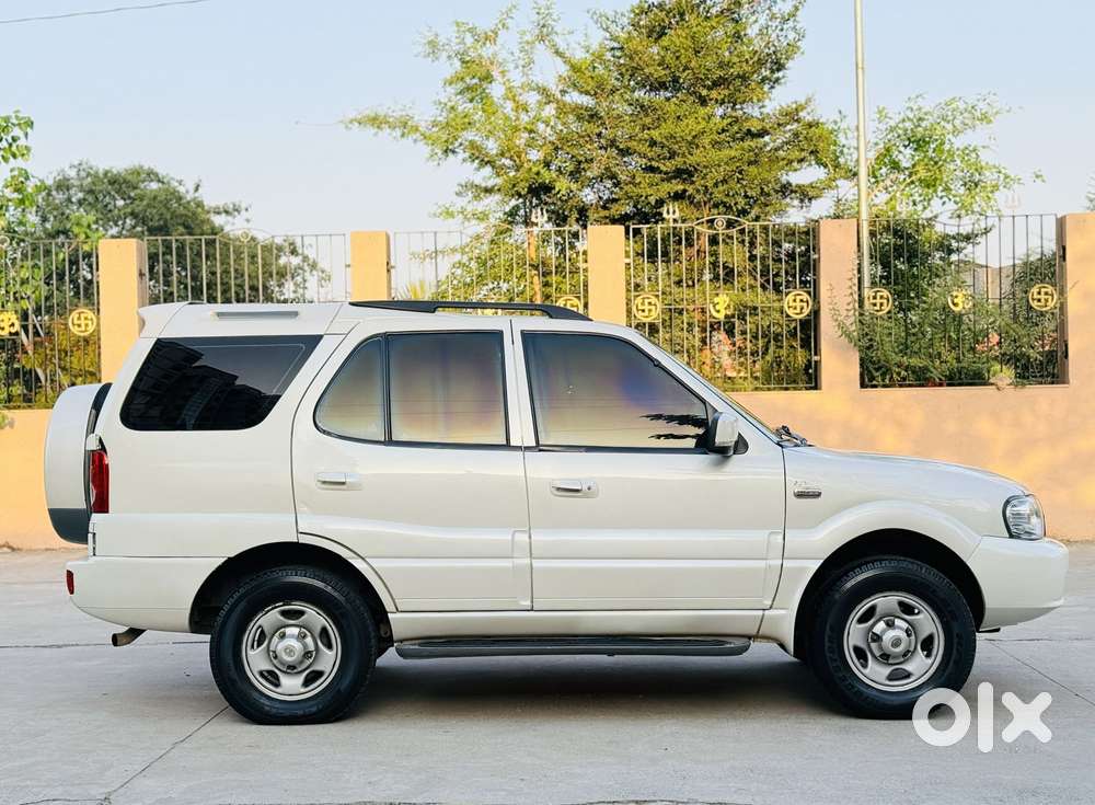 Tata Safari Dicor Ex 4x2 Bs Iv, 2011, Diesel