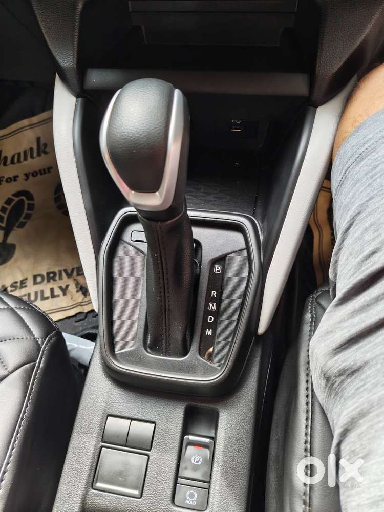 Brand New 1 Month Old 2026 Maruti Suzuki Victoris Vxi-petrol Automatic